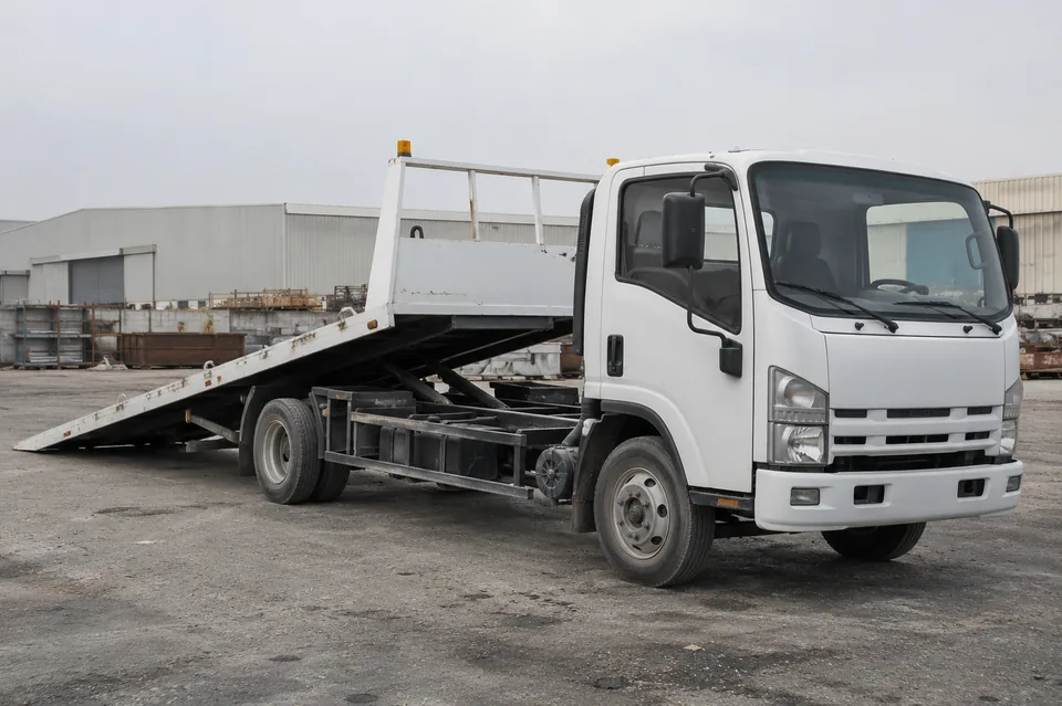 3 Ton Recovery Truck Rental