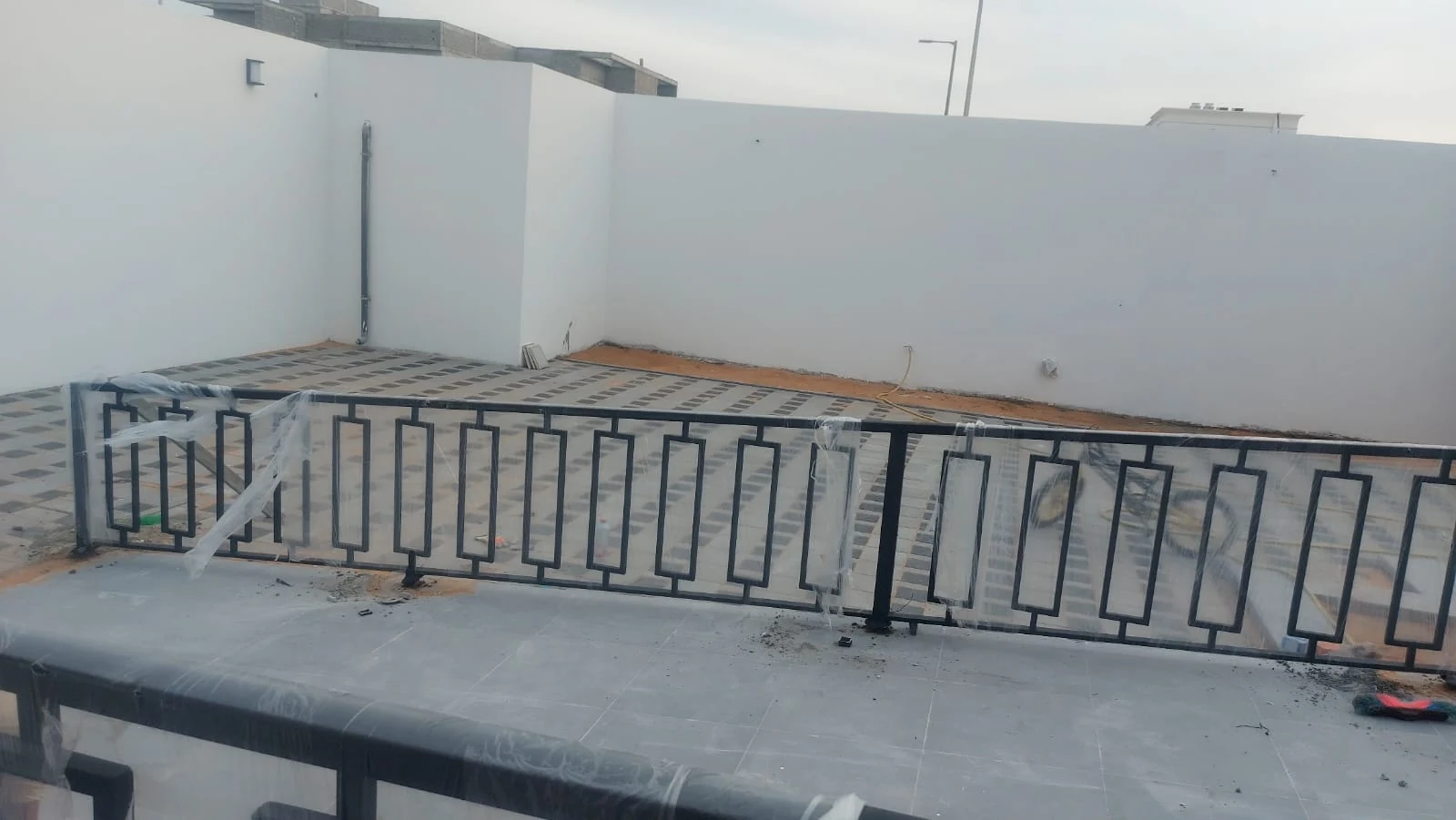 Fabricated metal railing sections