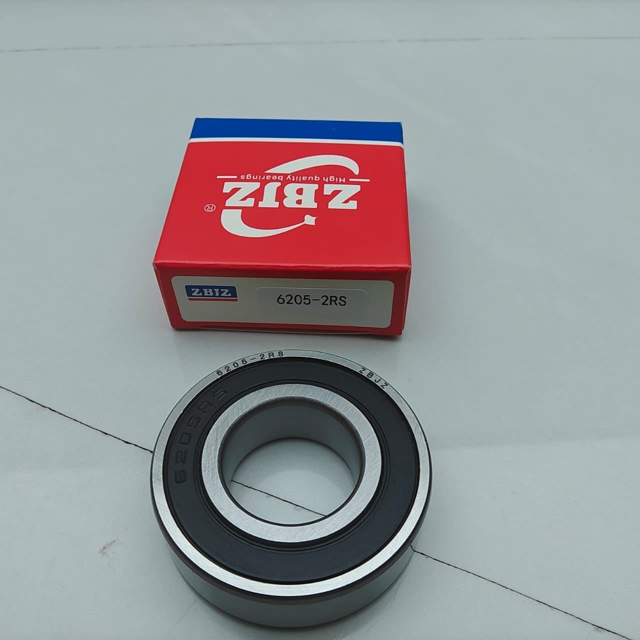 6205-2RS Deep groove ball bearing in ZBJZ packaging