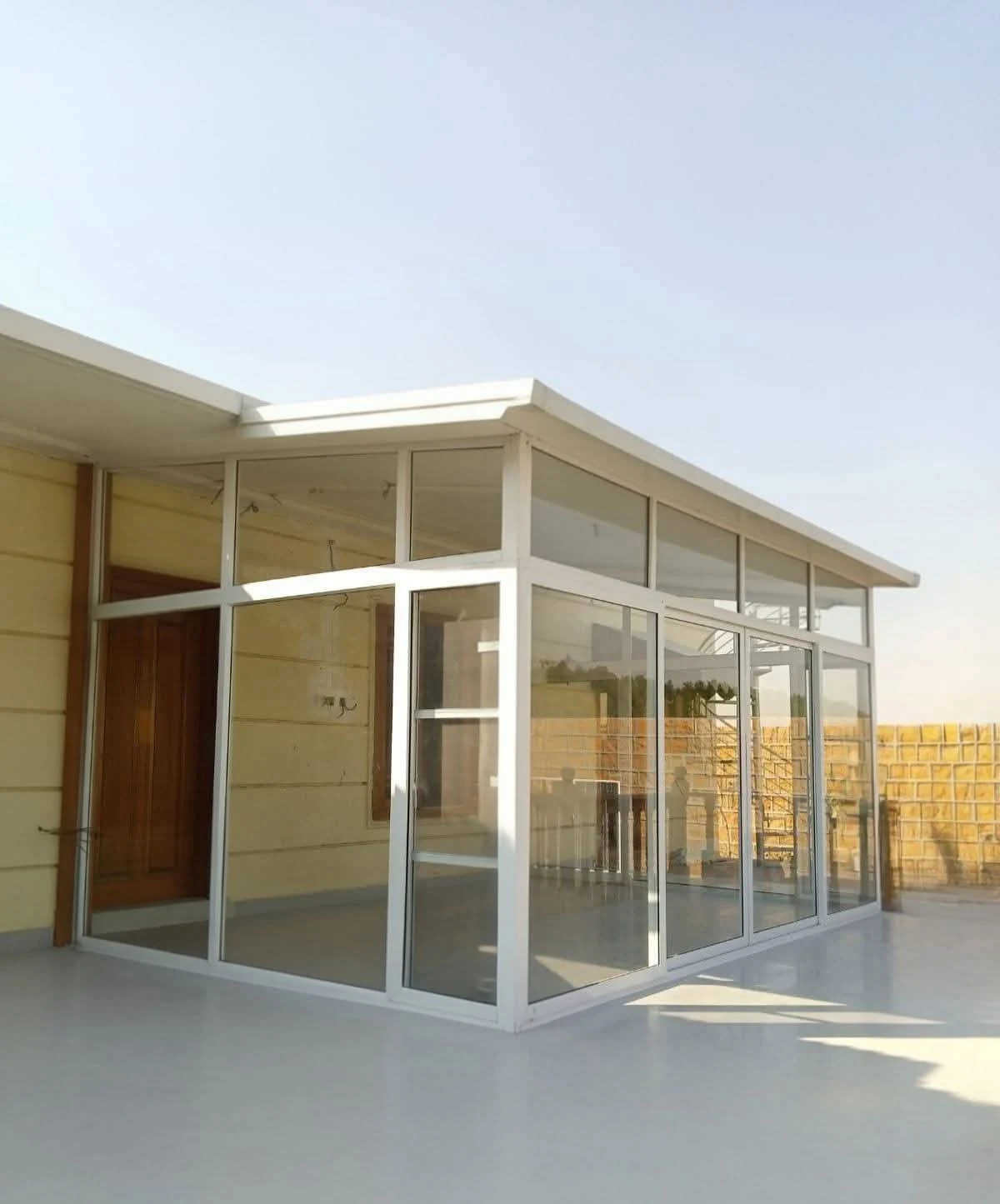 Aluminium and glass enclosure