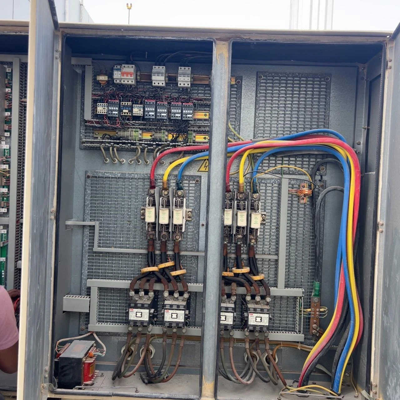 Electrical Services by Housing Central in Abu Dhabi