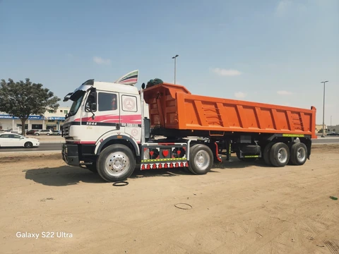 Heavy-truck material transport